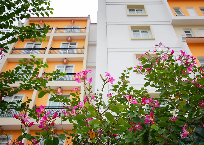 Royal Riverside Hoi An Hotel & Spa