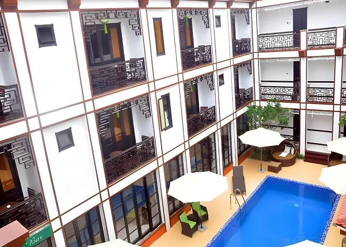 Vinh Hung 2 City Hotel