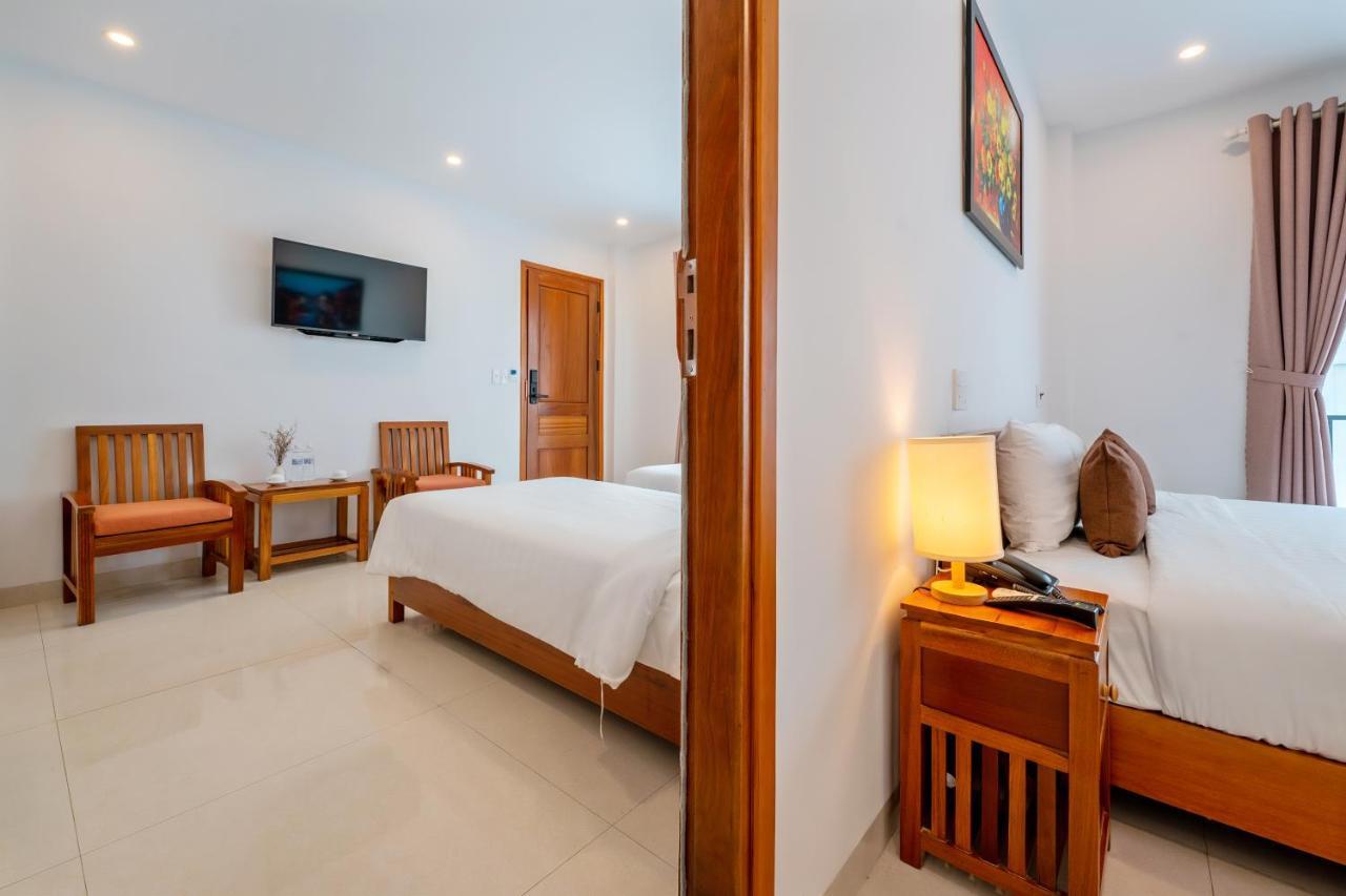 Suite Gia Đình