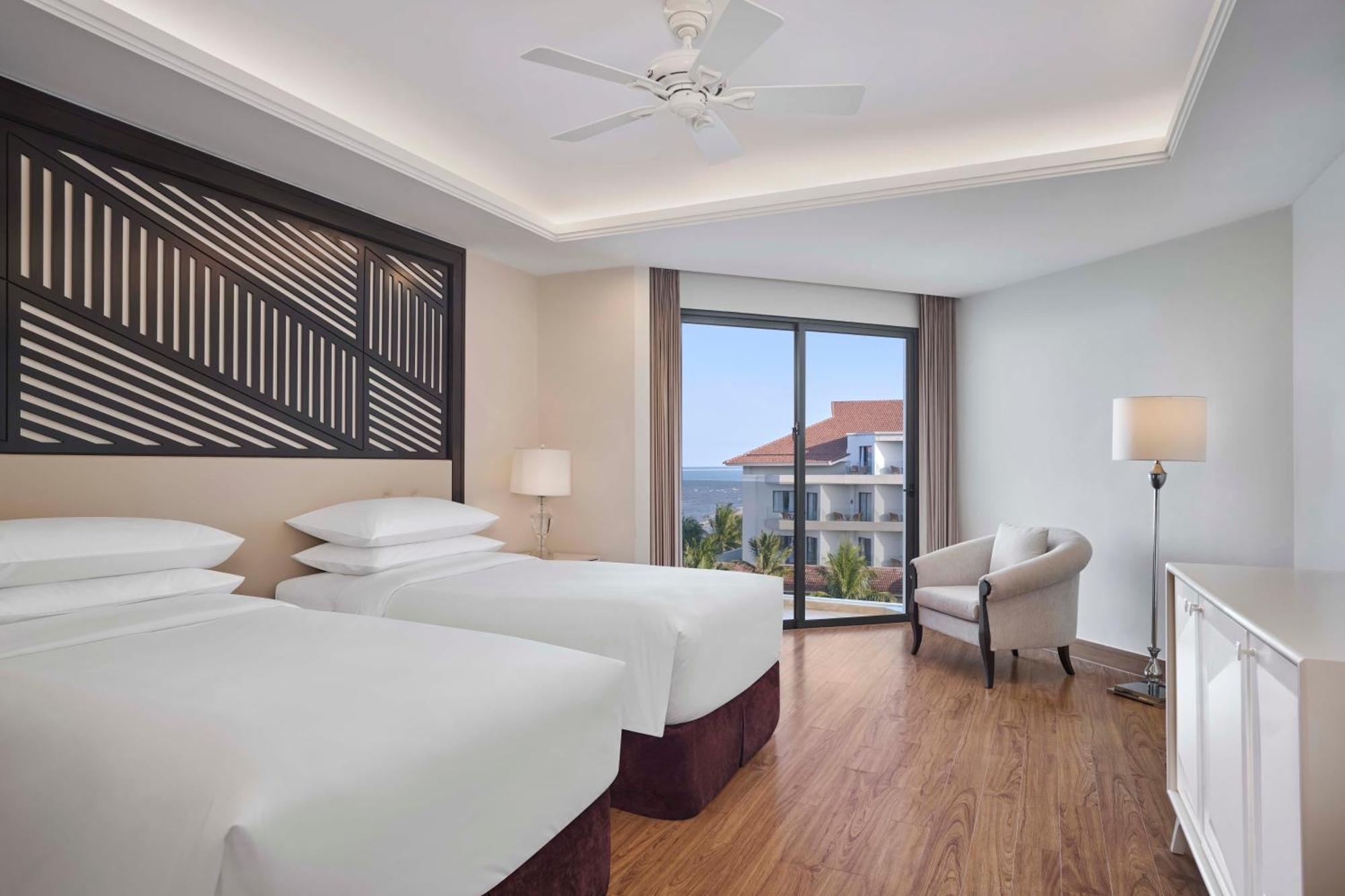 Deluxe Twin Room Ocean View Balcony,1499295277:JPEG