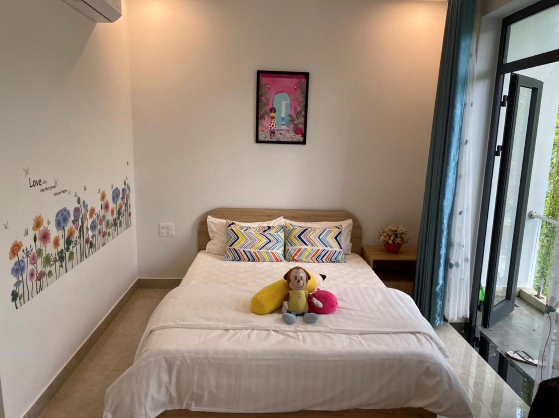Queen Room with Balcony