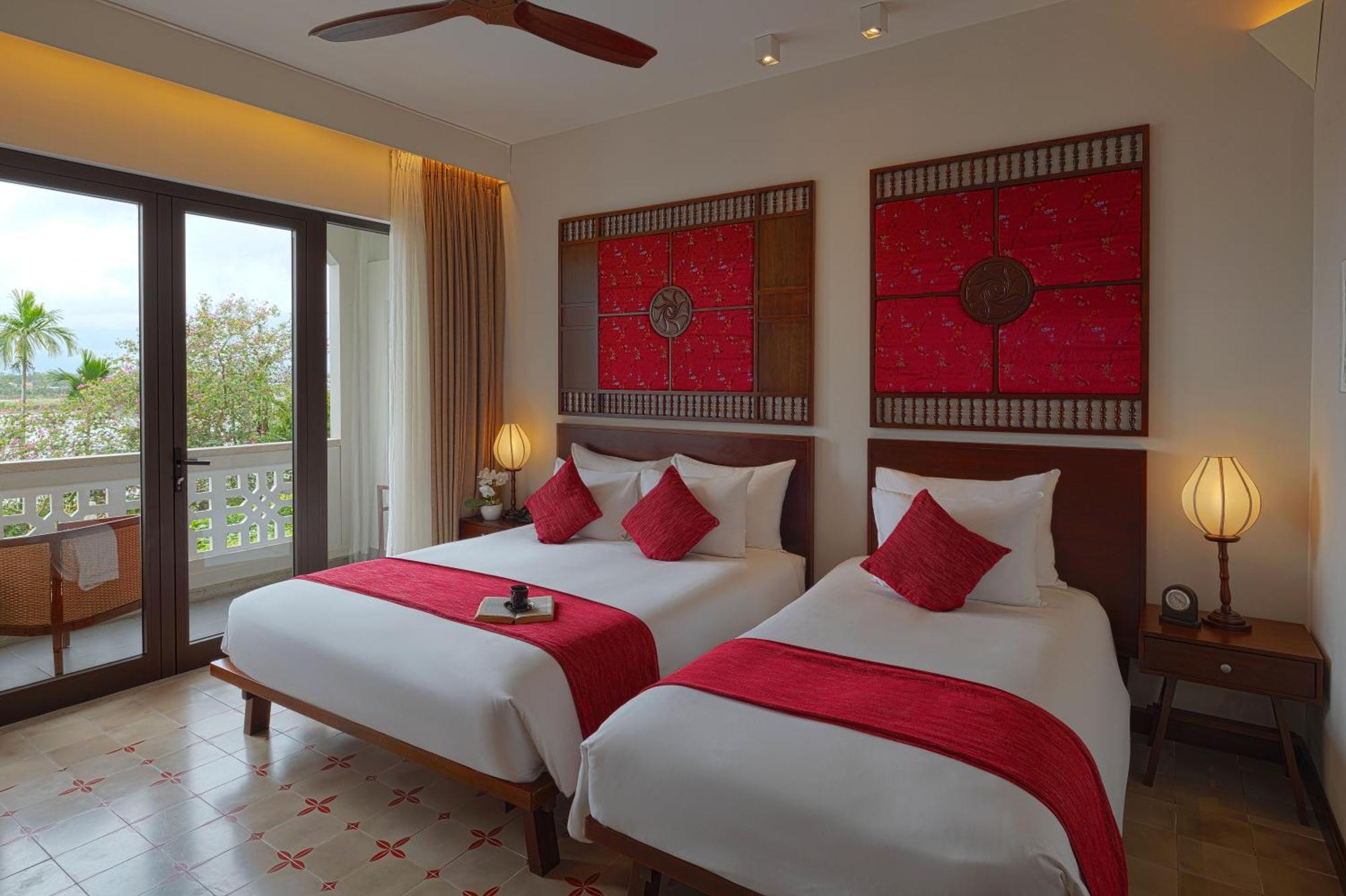 Phòng Grand Deluxe 3 Người Nhìn Ra Sông