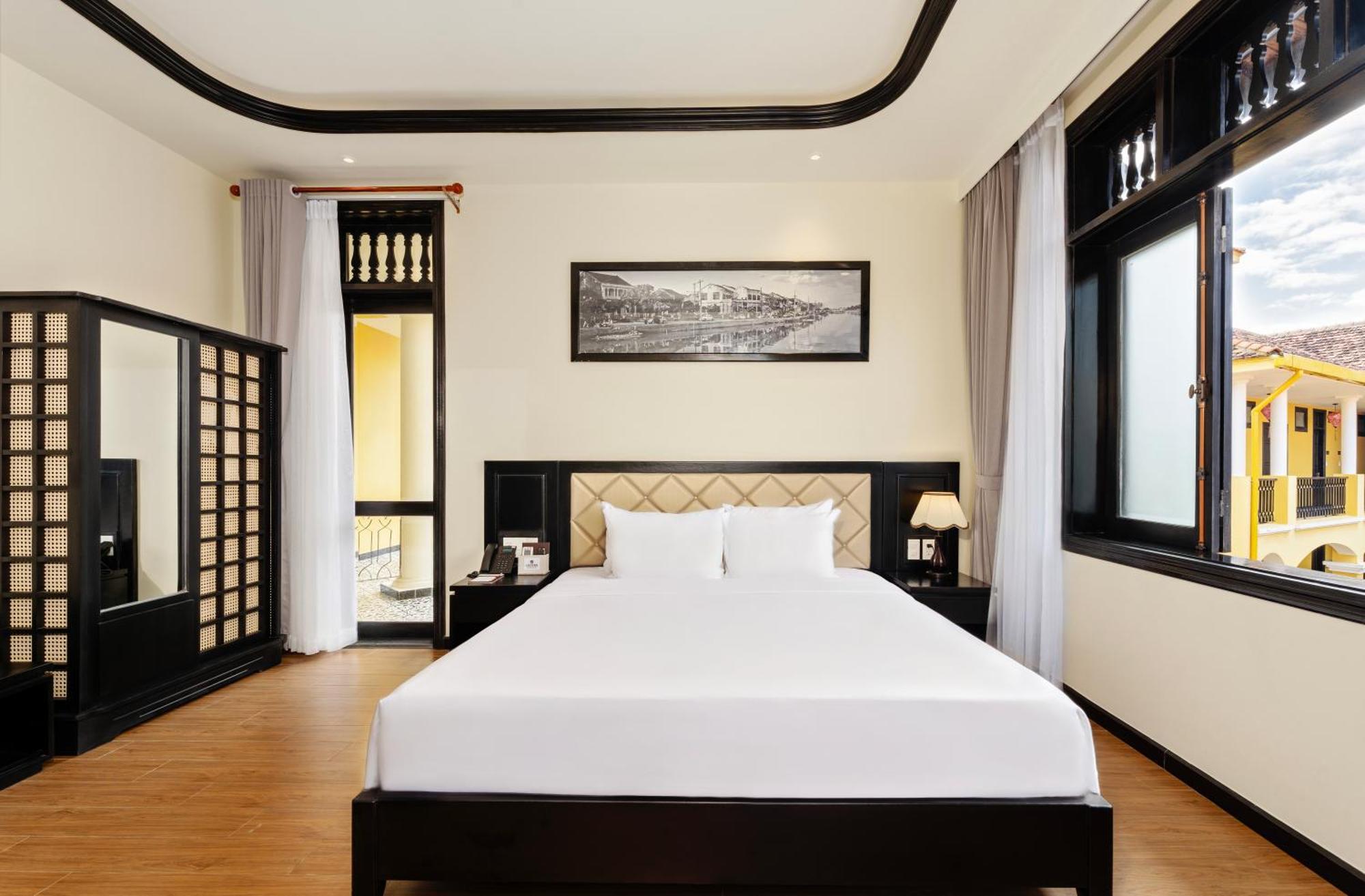 Phòng Deluxe Giường Đôi Nhìn Ra Vườn