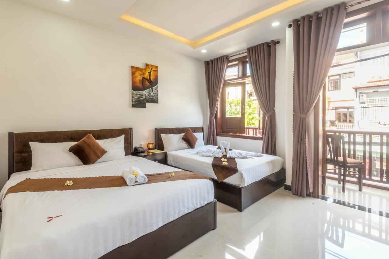 Double or Twin Room with Balcony