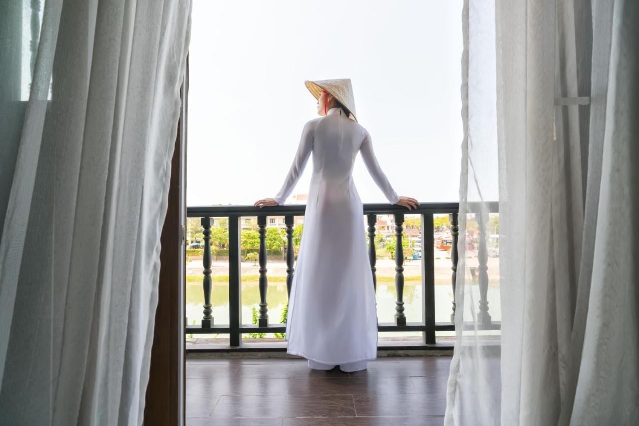 Suite with River View