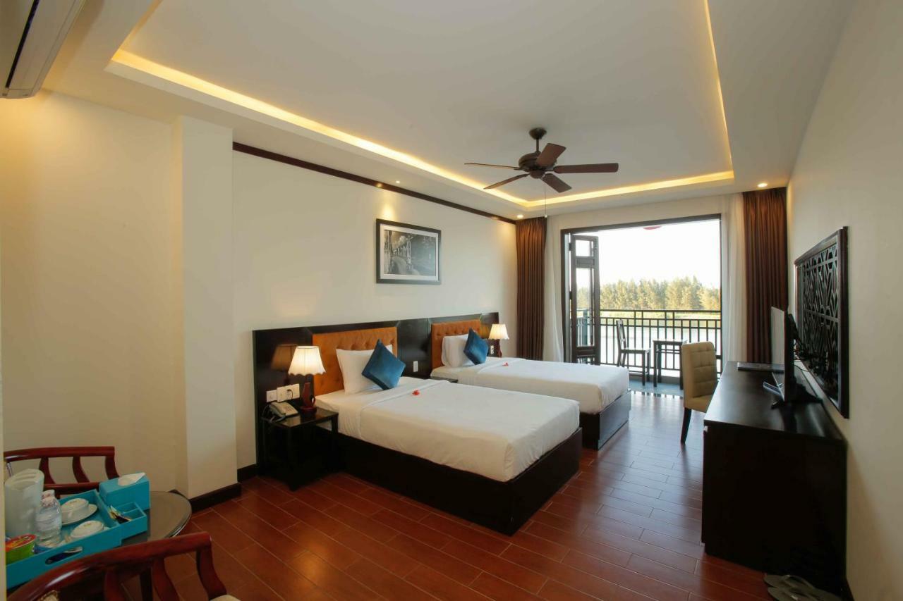 Ưu đãi Đặc biệt - Phòng Deluxe Giường Đôi/2 Giường Đơn Nhìn ra Sông