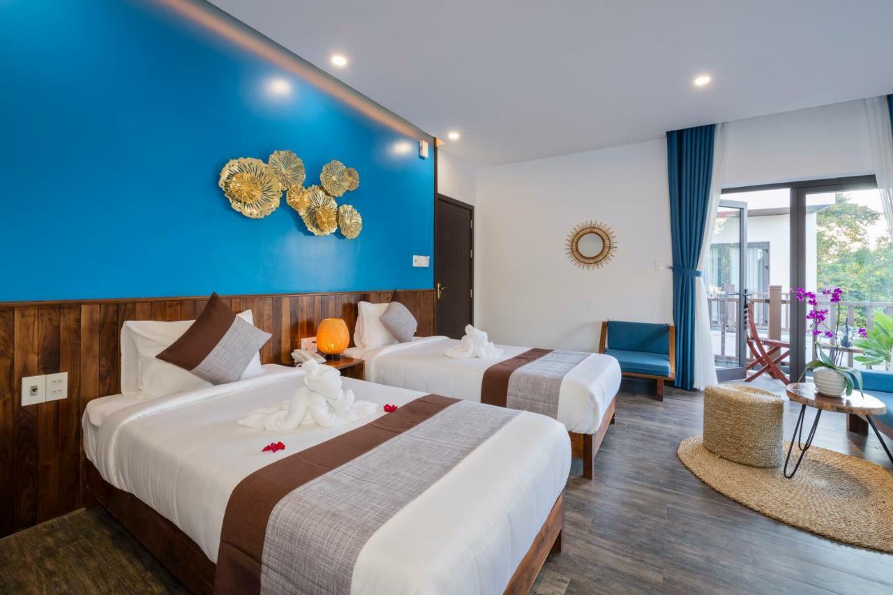 Deluxe Family Suite