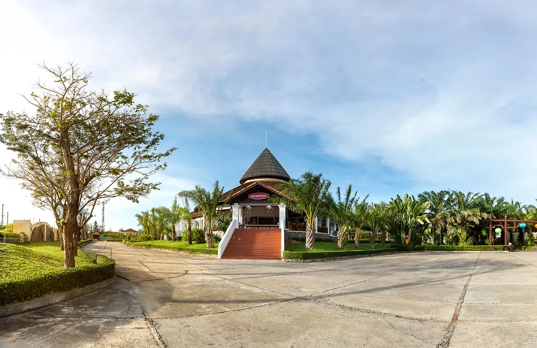 Tropical Beach Hoi An Resort-1