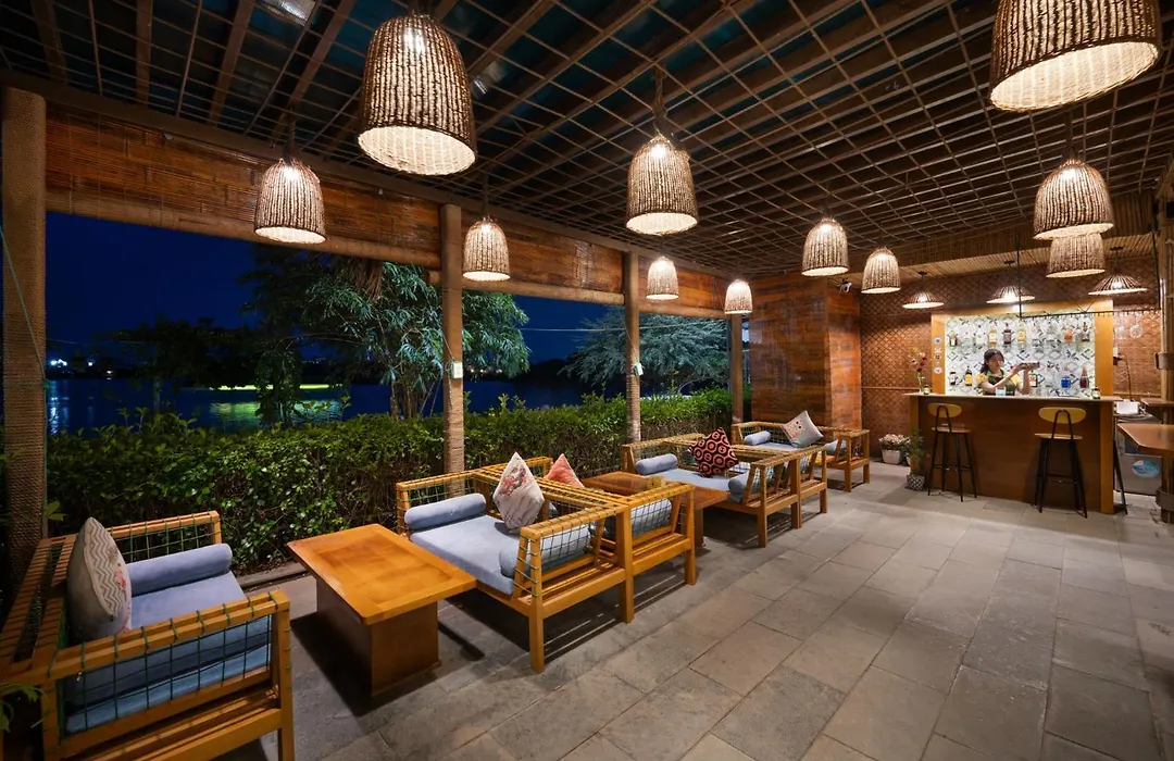 Triple Riverside Villa Hotel Hoian-1