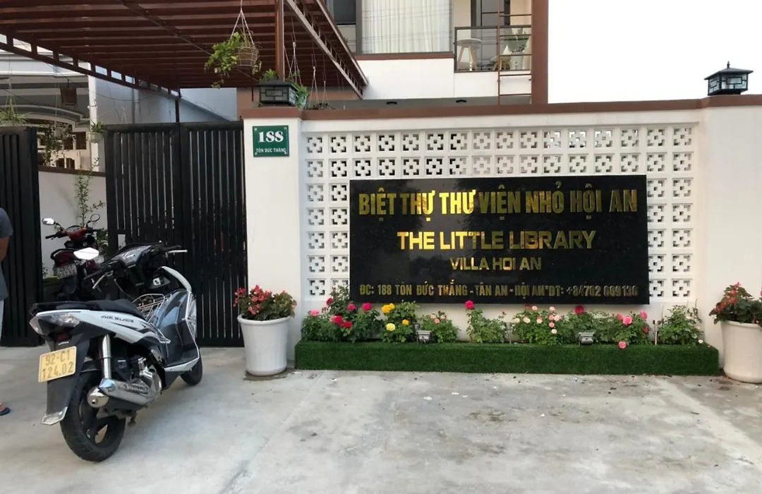 Little Library Villa Hoi An-1