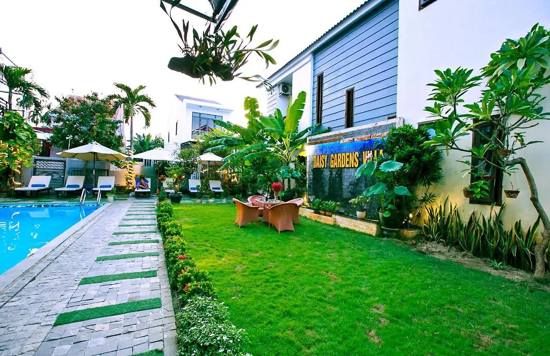 Daisy Garden Villa Hoi An-1