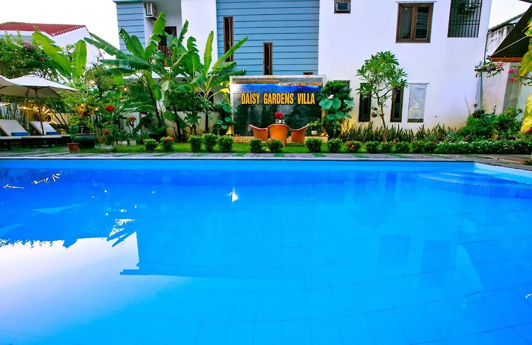 Daisy Garden Villa Hoi An-1