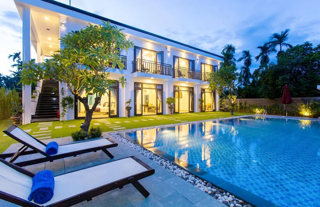 Hoi An Hideaway Villa-1