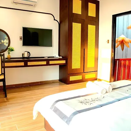The Moon Town Homestay Hoian-3