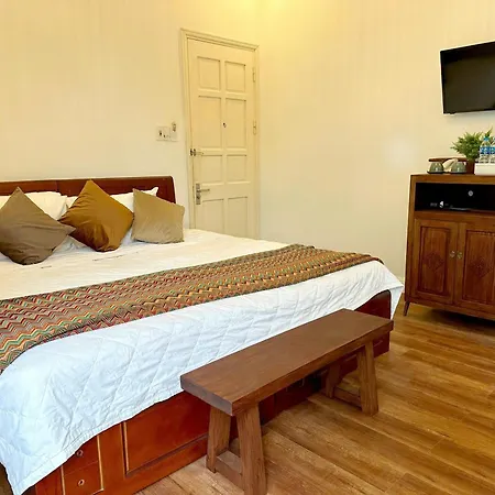 Fullhouse Hoian-2