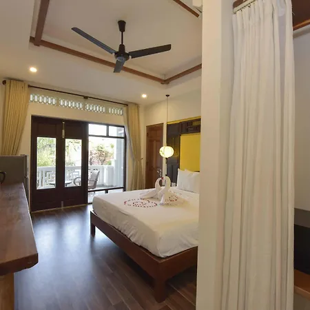 An Bang Beach Villa-3