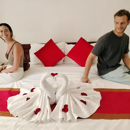 Toro Homestay-3