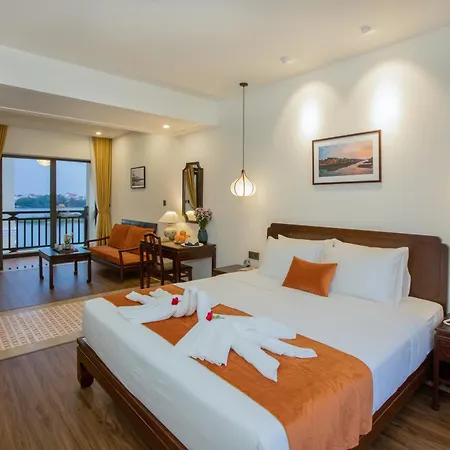 Roxana River Villa-3