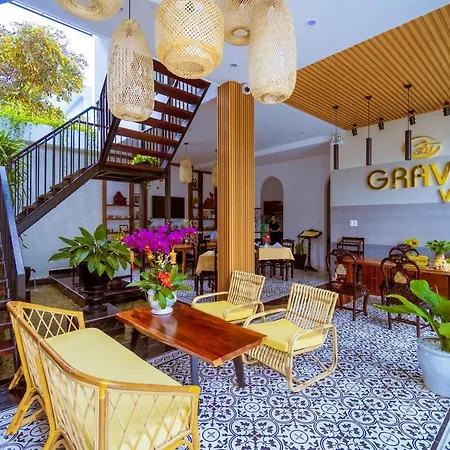 Hoi An Gravel Pool Villa & Spa-2