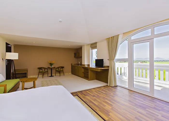Lasenta Boutique Hotel Hoian