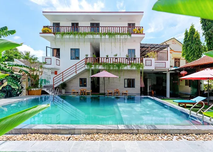 Alley Garden Homestay Hoi An