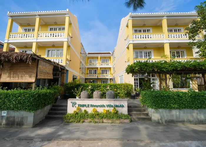 Triple Riverside Villa Hotel Hoian