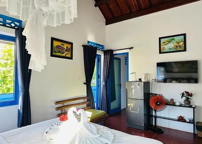 Local Beach Homestay