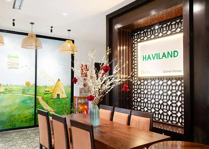 Canal House Riverside By Haviland