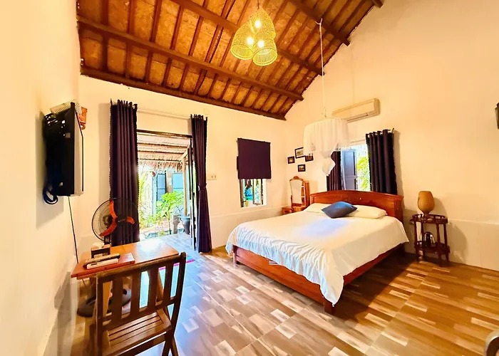 An Bang Purple Homestay